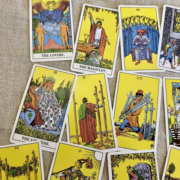 Original size tarot cards deck 3"x 5" 78 Cards Radiant Wise Spirit Tarot Pouch - Picture 10 of 16